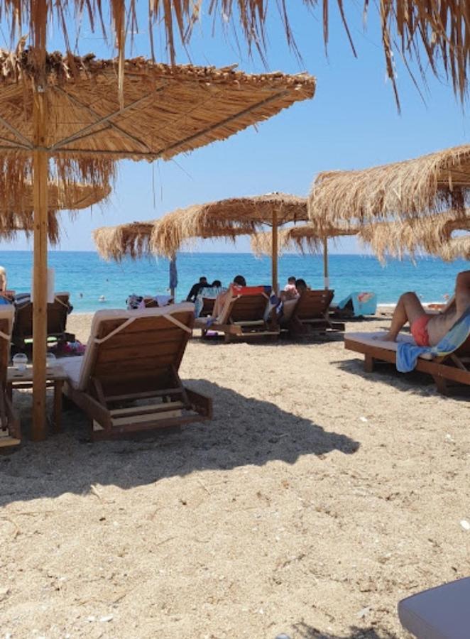 Casa Di Penny 2 Lägenhet Kyparissia Exteriör bild